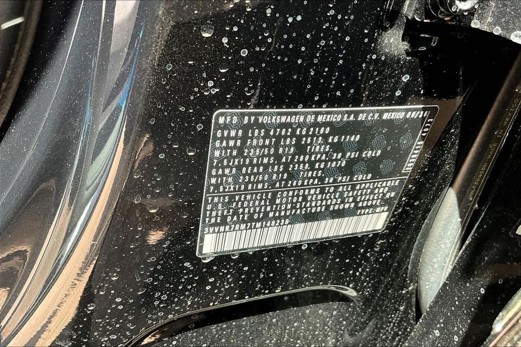 New 2026 Black Volkswagen 2.0T SE image 32