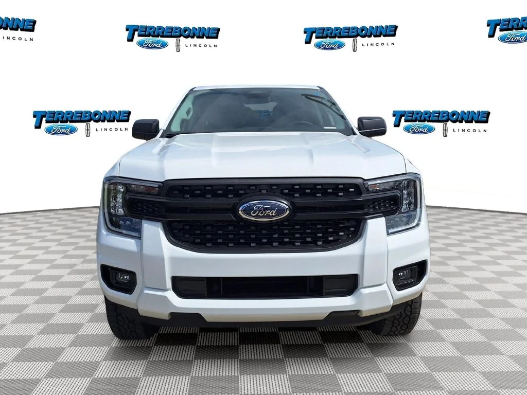 New 2026 Oxford White Ford XL image 2