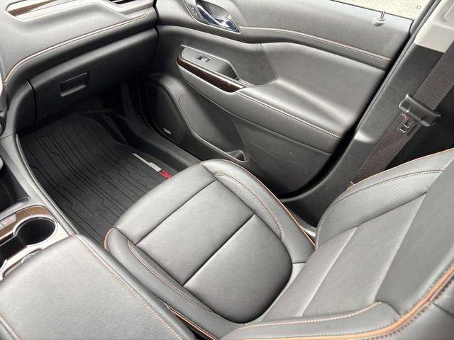 2023 GMC Acadia AT4 - Photo 15