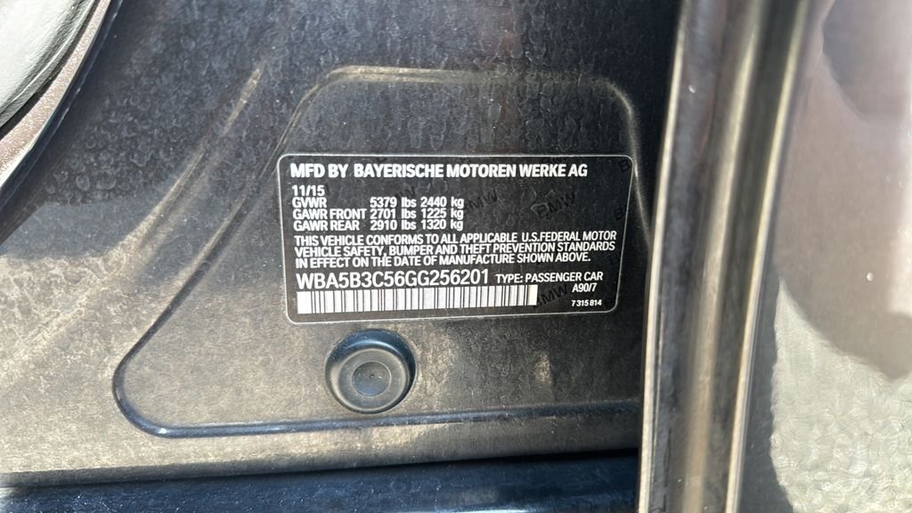 Used 2016 Gray BMW 535i xDrive image 25