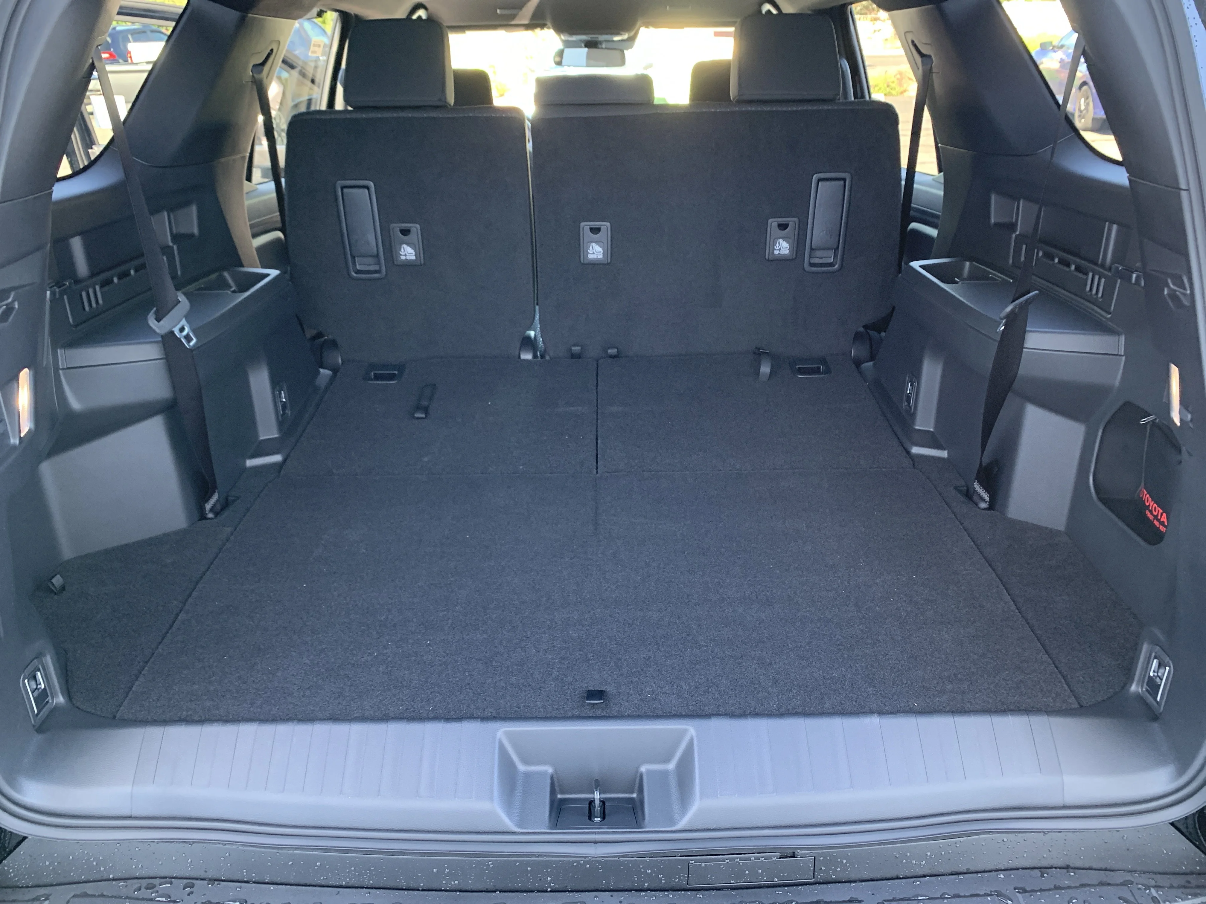2026 Toyota 4Runner SR5 - Photo 18