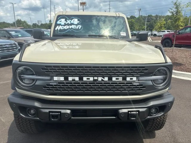 New 2026 Desert Sand Ford Badlands® image 12
