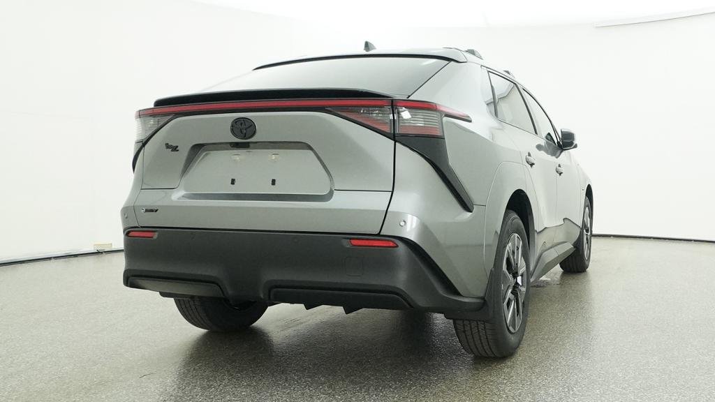 New 2026 Heavy Metal Toyota XLE image 21