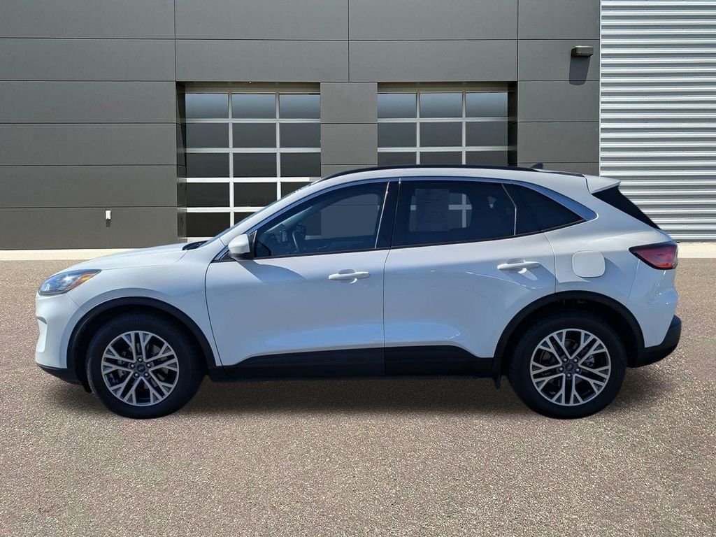 Used 2022 Star White Metallic Tri-Coat Ford SEL image 9