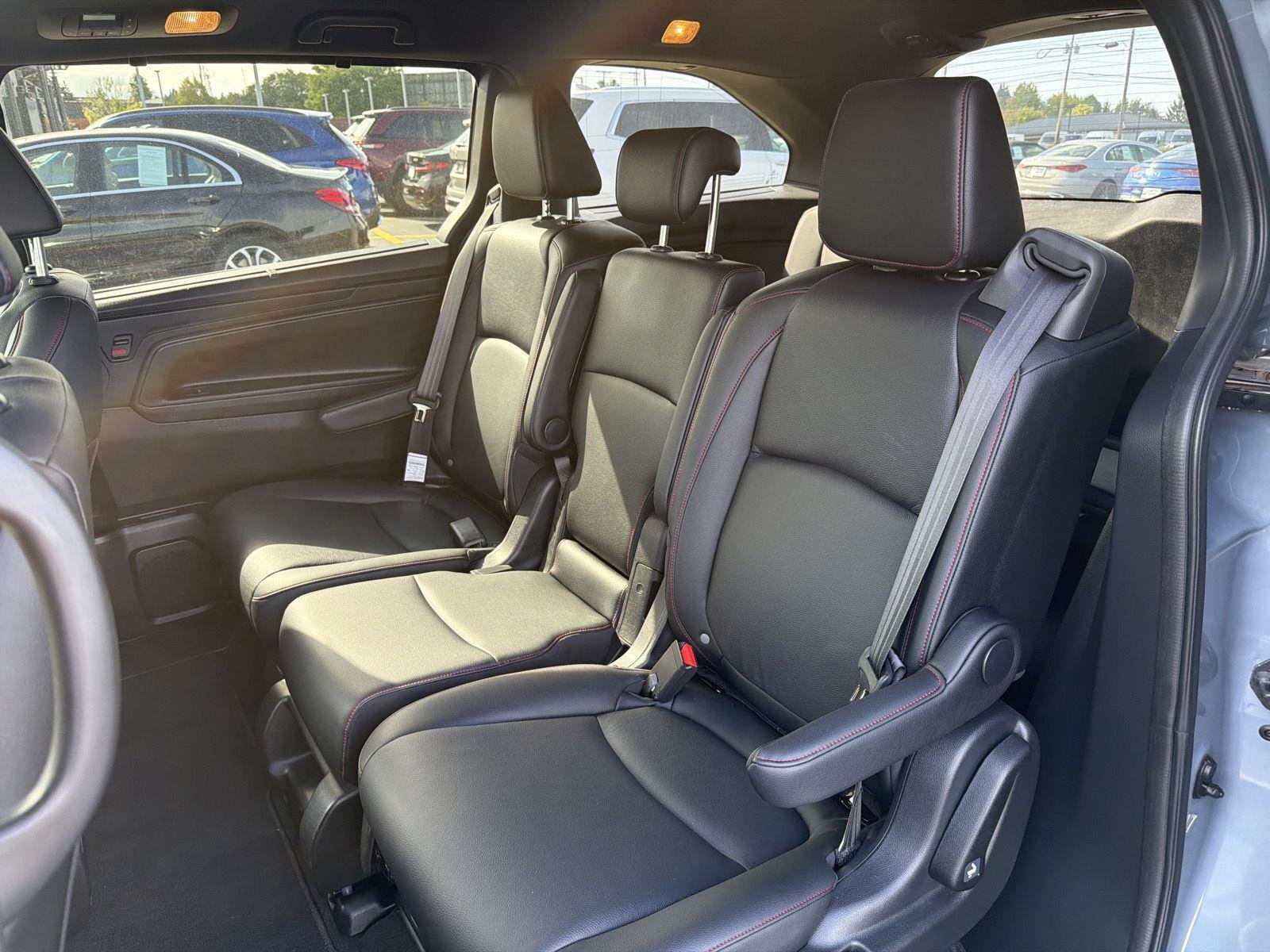 Used 2025 Sonic Gray Pearl Honda Sport-L image 10