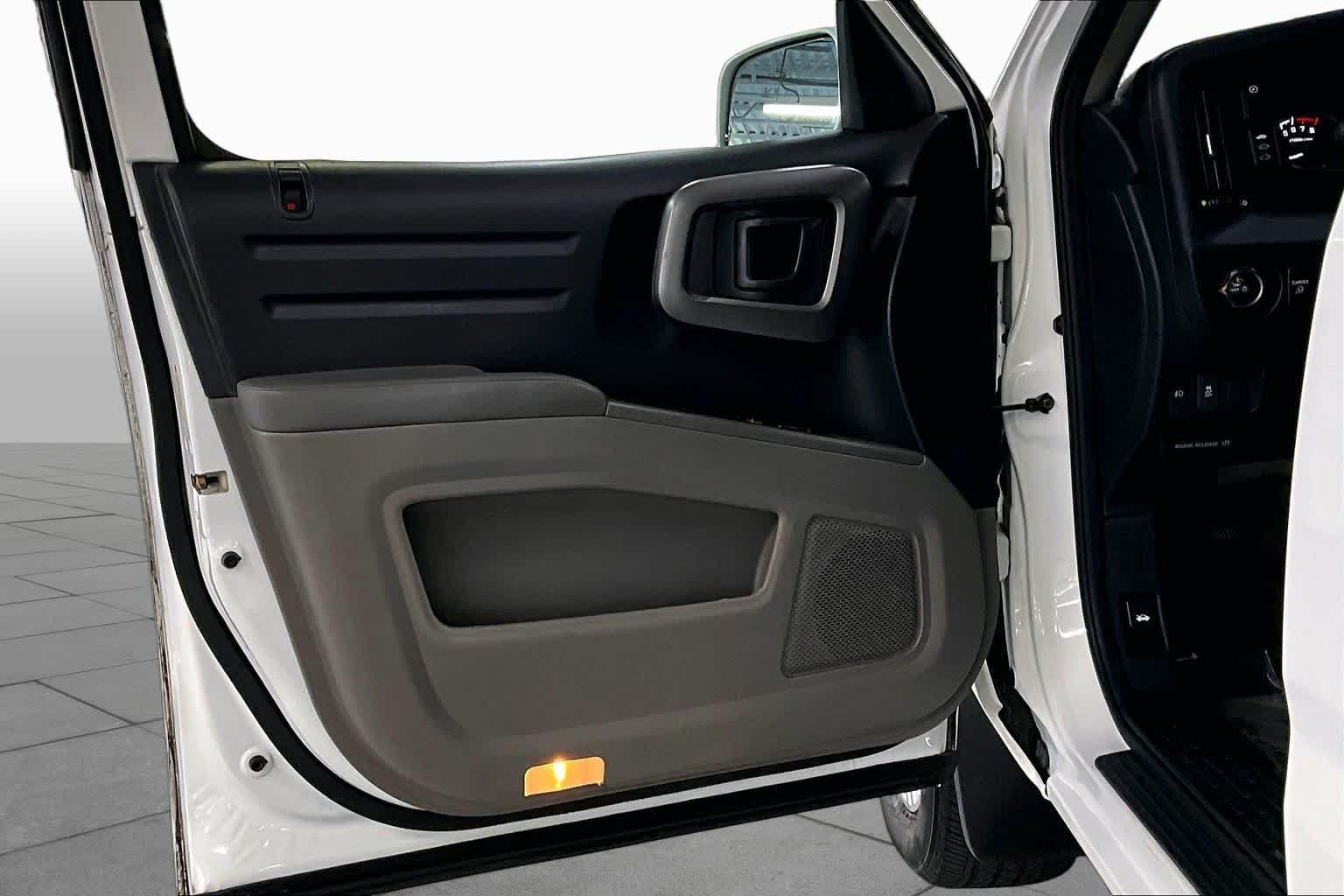Used 2014  Honda RTL image 20