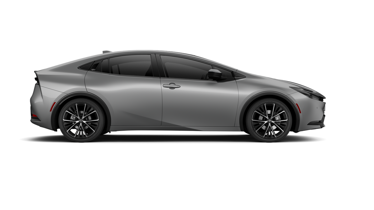 New 2027 Guardian Gray Toyota XLE image 12