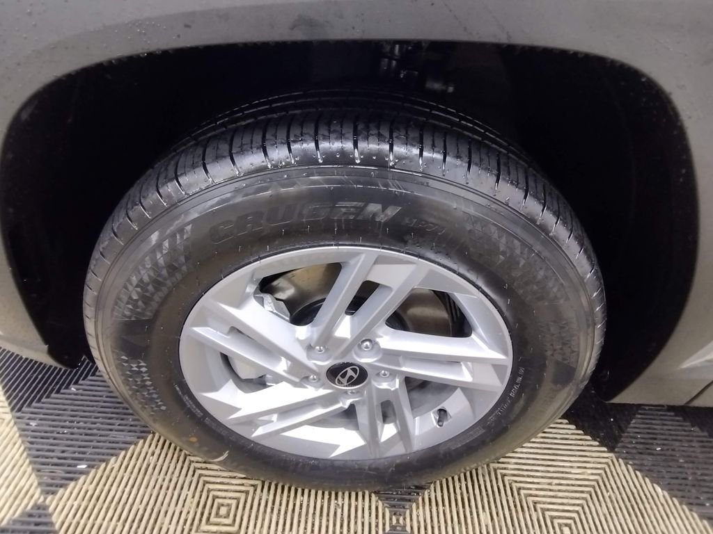 Certified Used 2026 Gray Hyundai SE image 6