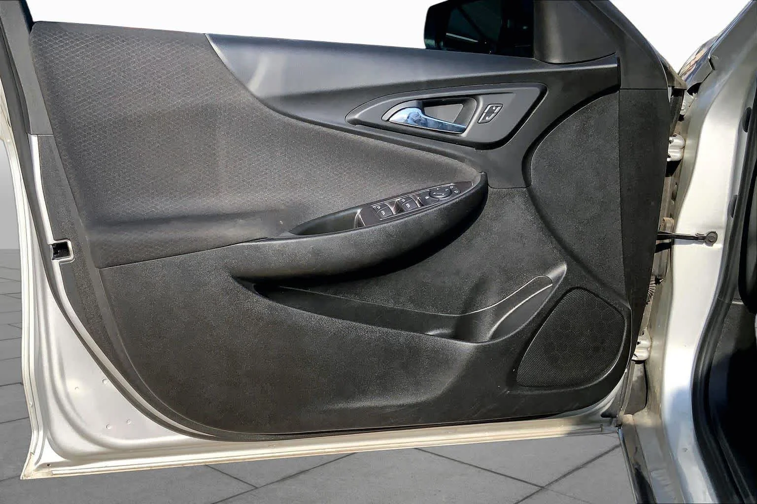 Used 2021 Silver Ice Metallic Chevrolet LS image 20