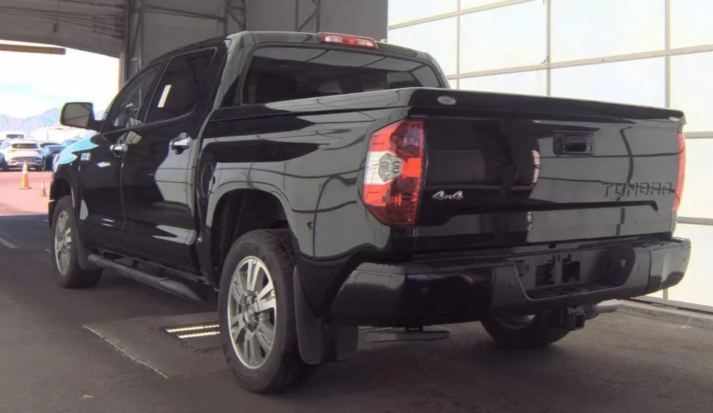Used 2014 Black Toyota Platinum image 4