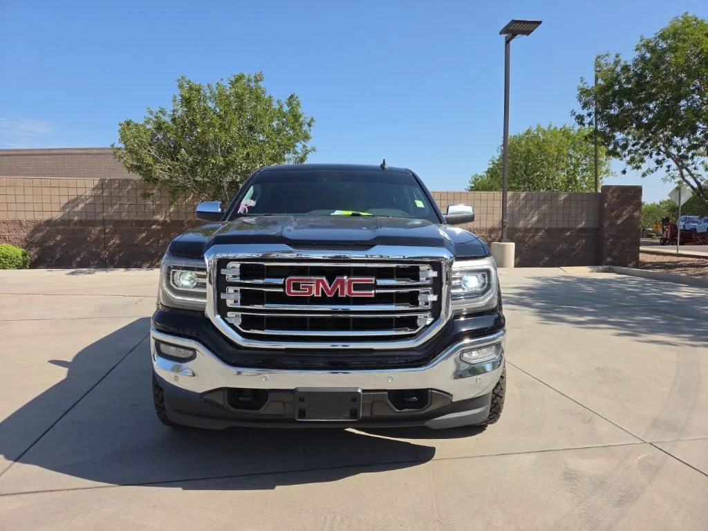 Used 2018 Black GMC SLT image 2