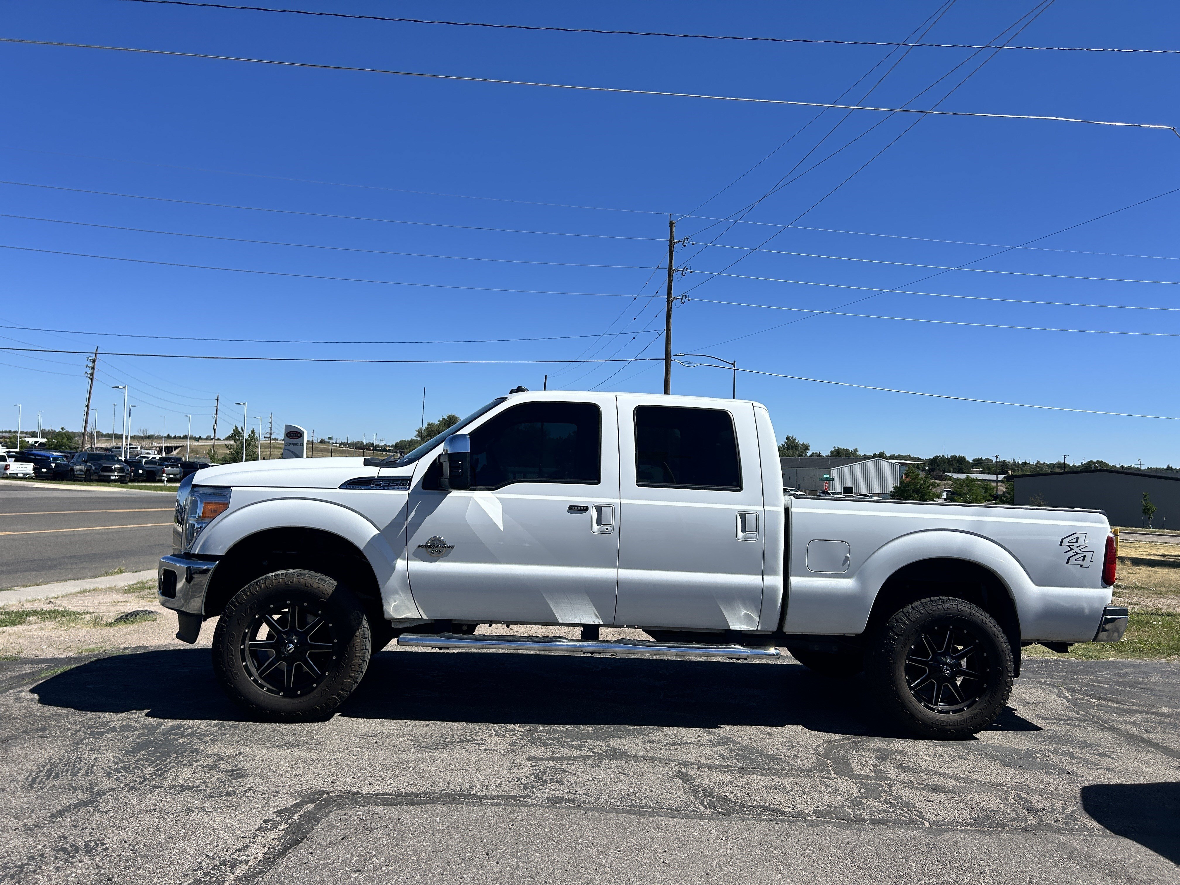 Used 2015 Oxford White Ford Lariat image 2