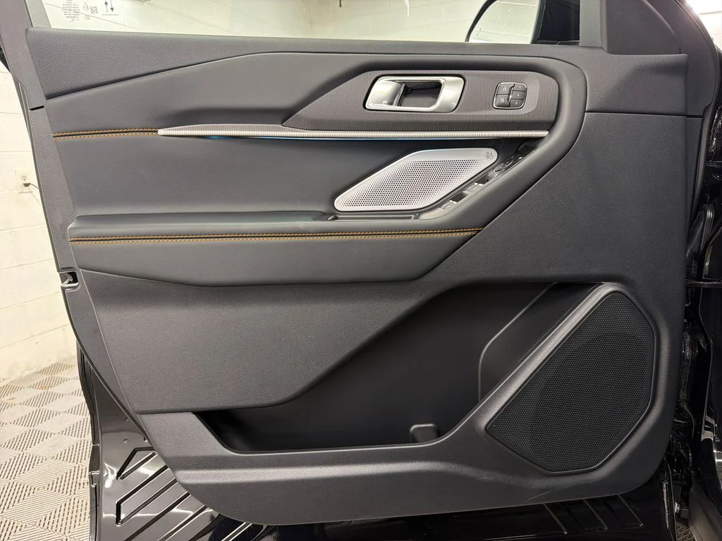 New 2026 Black Ford Tremor image 16