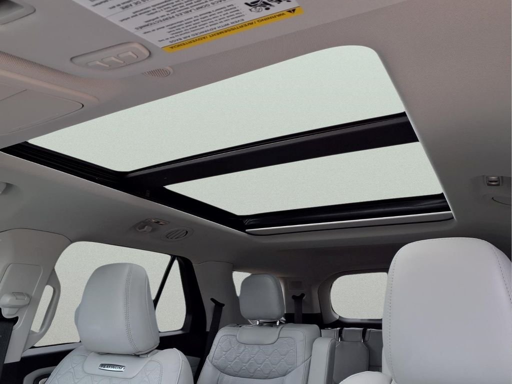 Used 2025 White Ford Platinum image 20