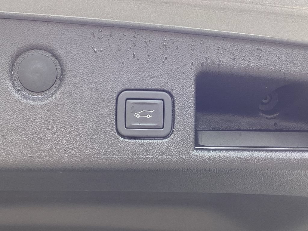 Used 2024 Sterling Gray Metallic Chevrolet LT image 24