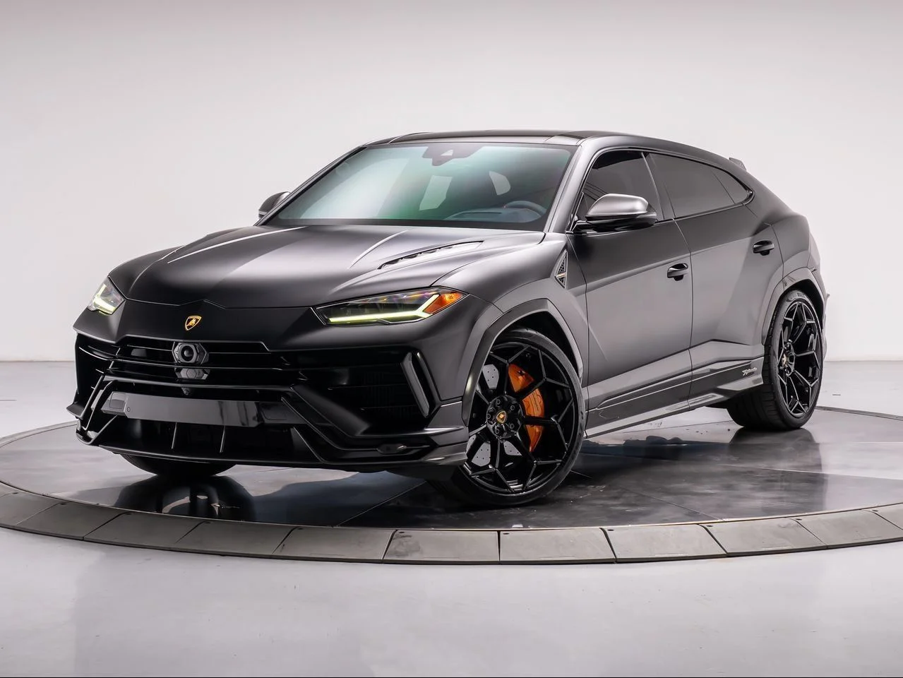 2024 Lamborghini Urus Performante