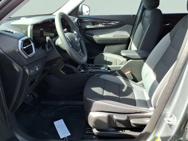 New 2026 Sterling Gray Metallic Chevrolet LT image 17