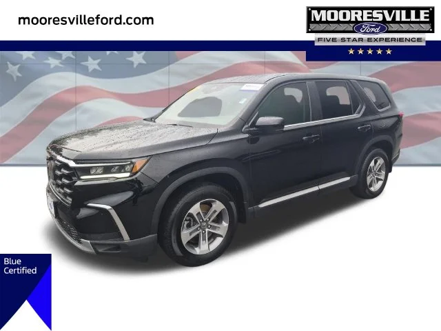 Used 2025  Honda EX-L image 1