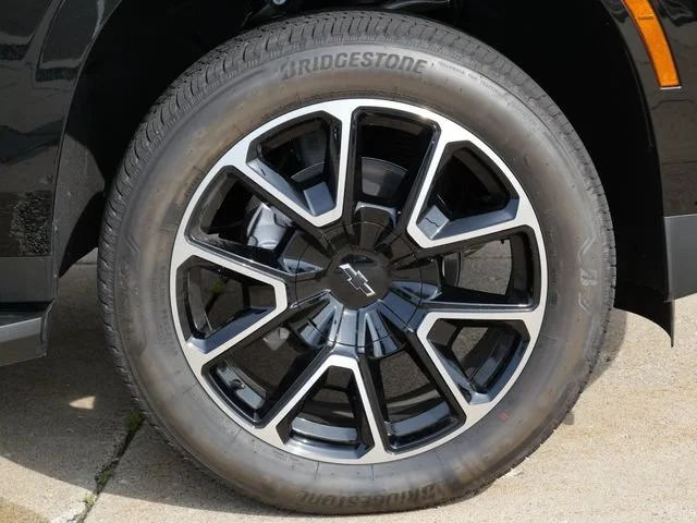 2026 Chevrolet Tahoe RST - Photo 9