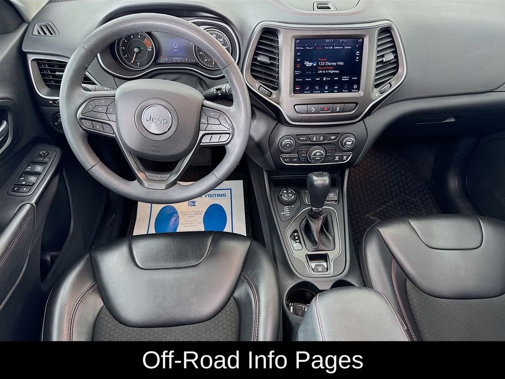 Used 2022 Bright White Clearcoat Jeep Trailhawk image 28
