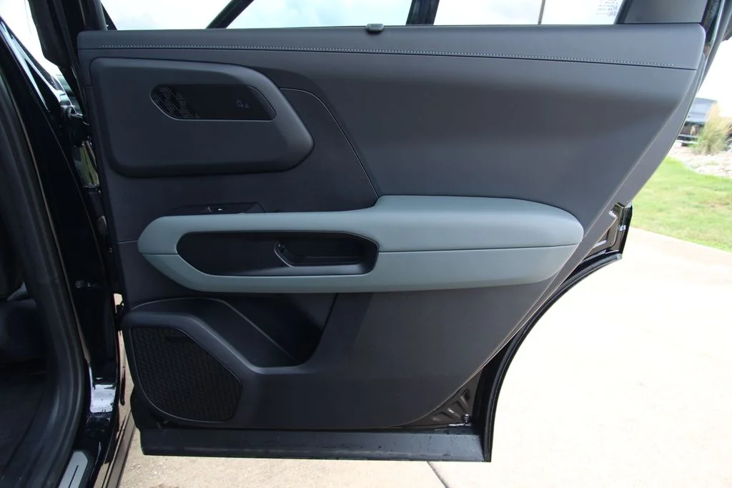 New 2027 Black Kia X-Line SX image 48