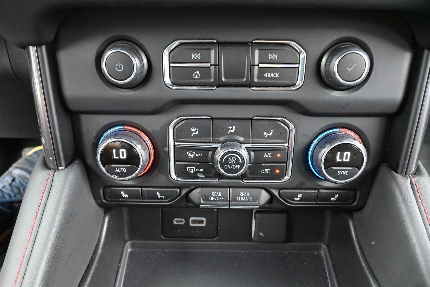 Used 2024 Black Chevrolet RST image 28