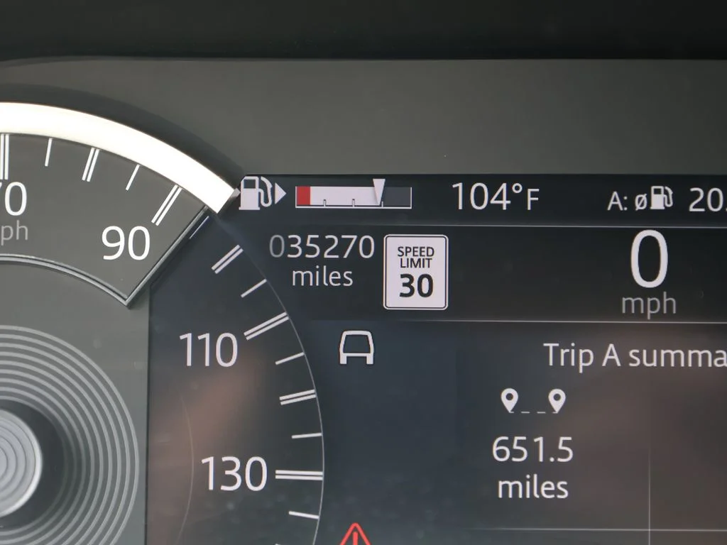 Used 2023 Gray Land Rover S R-Dynamic image 42