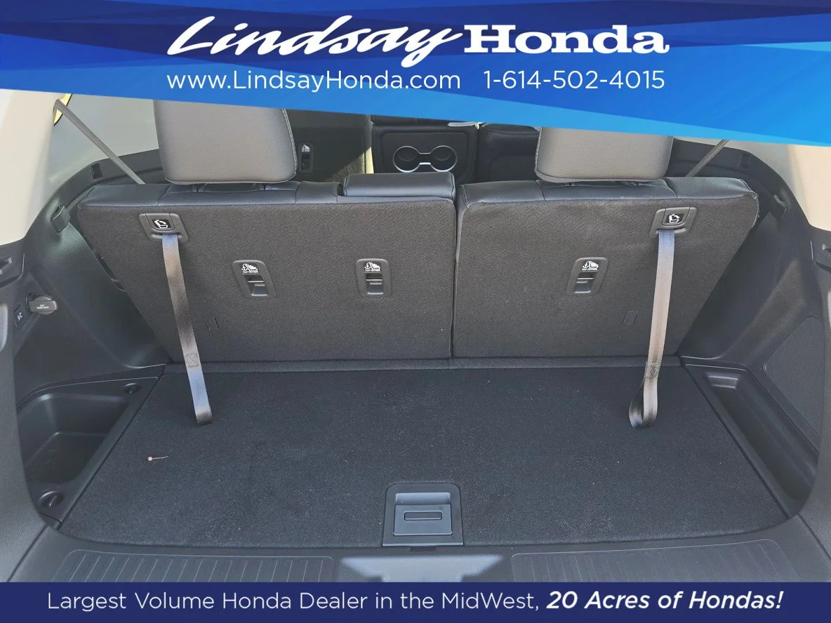 New 2026 Platinum White Pearl Honda Touring image 2