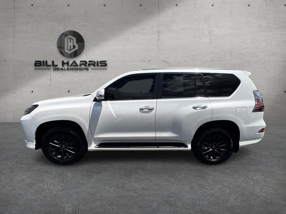 Used 2020 White Lexus 460 image 8
