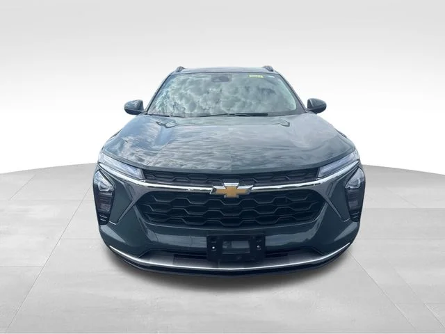 2025 Chevrolet Trax LT - Photo 9