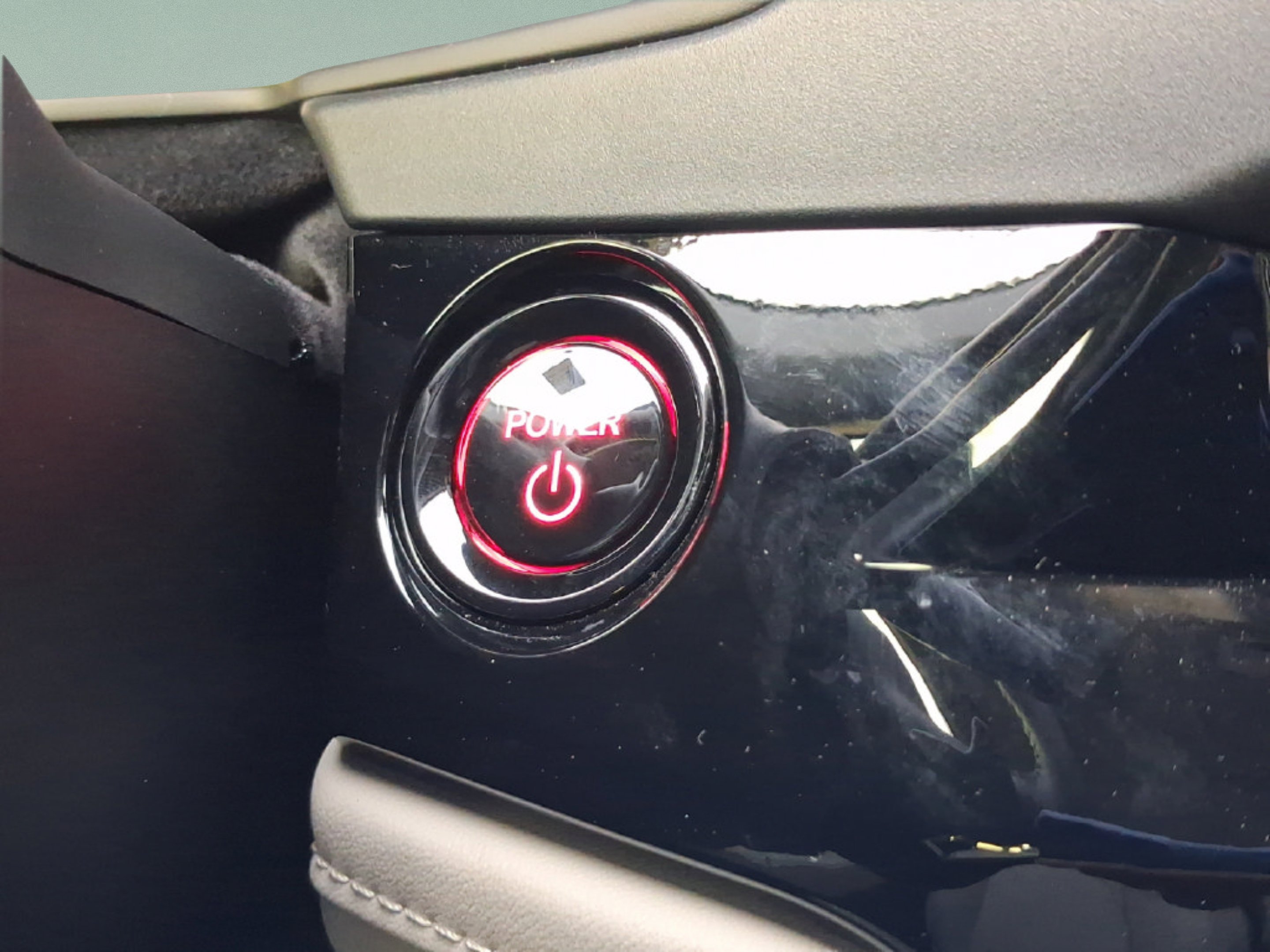 Used 2026 White Honda Touring image 18