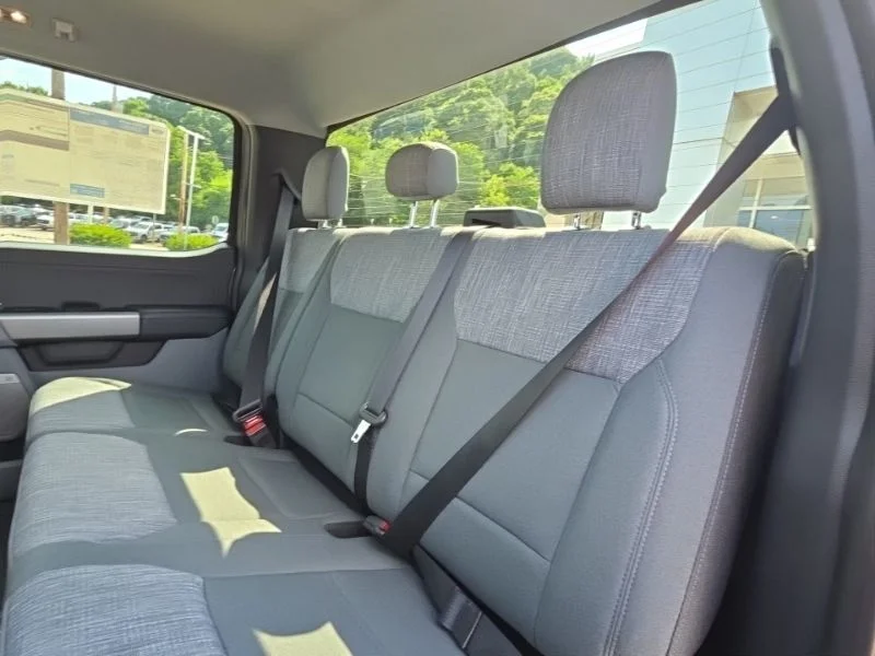 New 2026 Carbonized Gray Metallic Ford F-250® XLT image 23