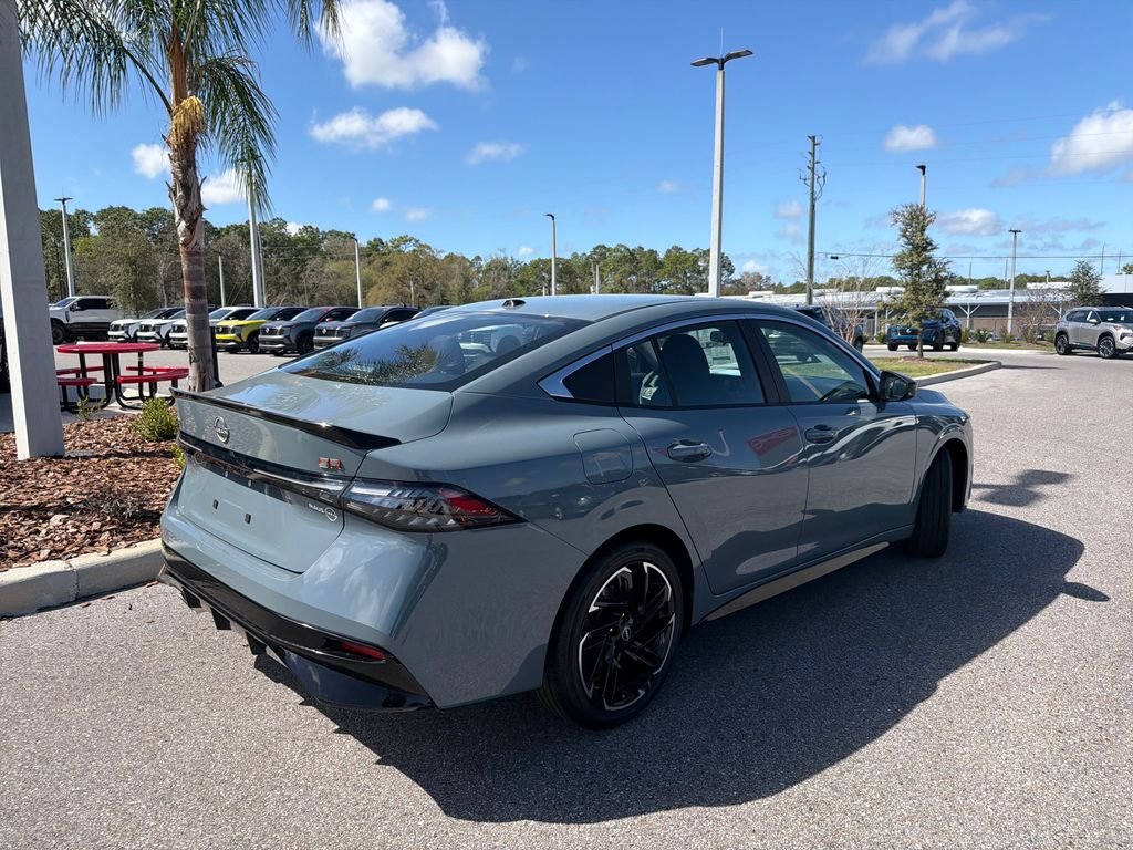 New 2026 Nissan Sentra SR 4D Sedan