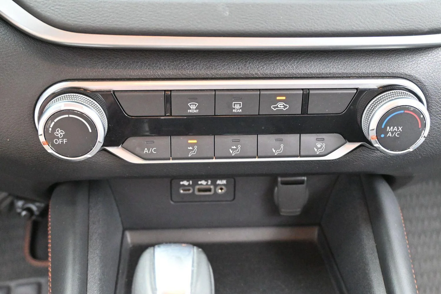 Used 2020 Pearl White Tricoat Nissan 2.5 SR image 22