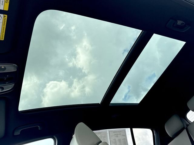 Used 2020 Blue Kia S image 22