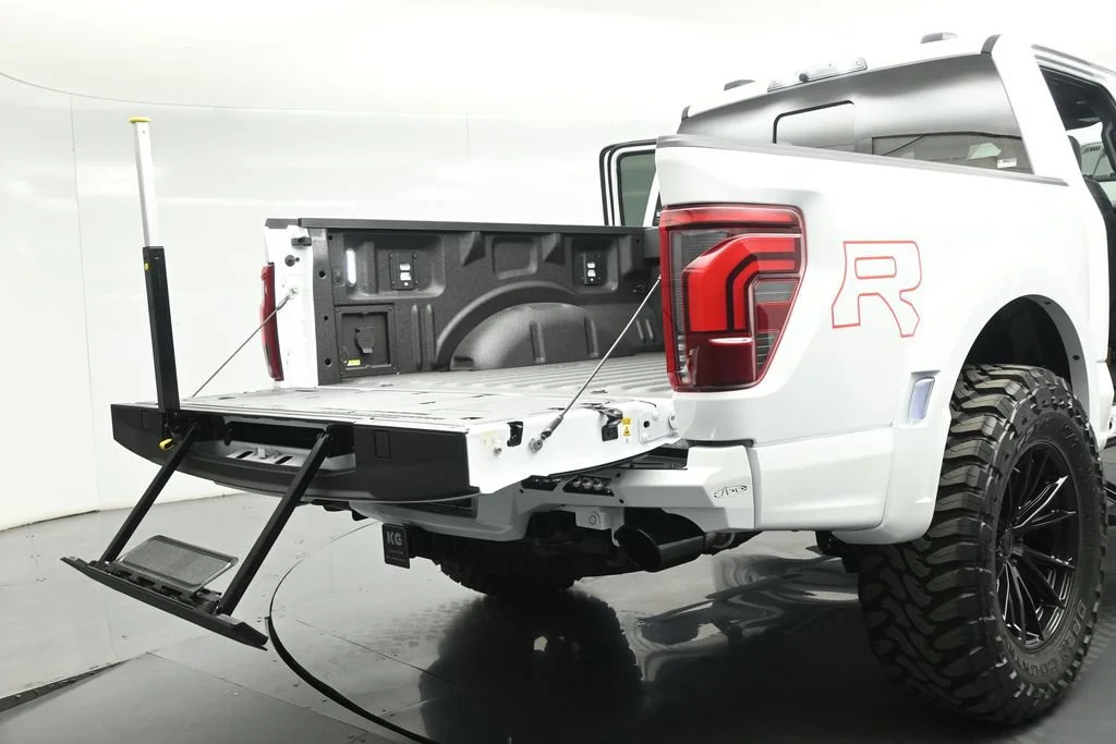 New 2026 Oxford White Ford Raptor image 31