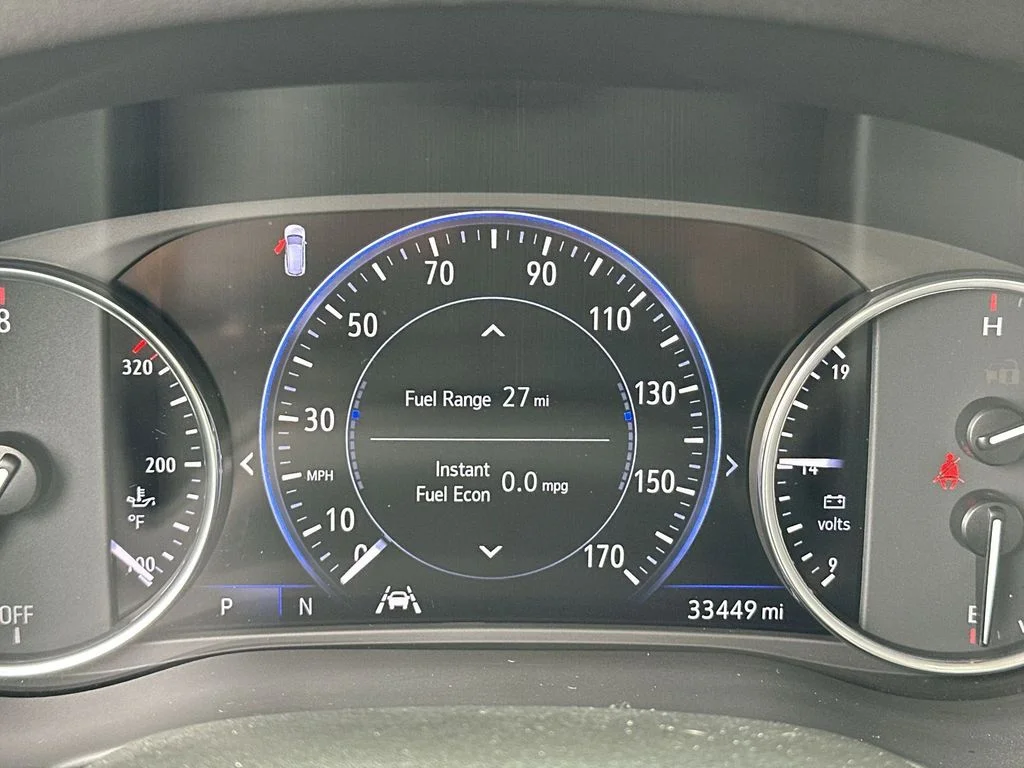 Used 2022 Green Buick Avenir image 10