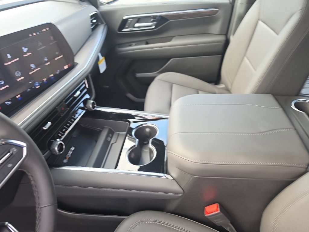 2027 Chevrolet Tahoe LT - Photo 22