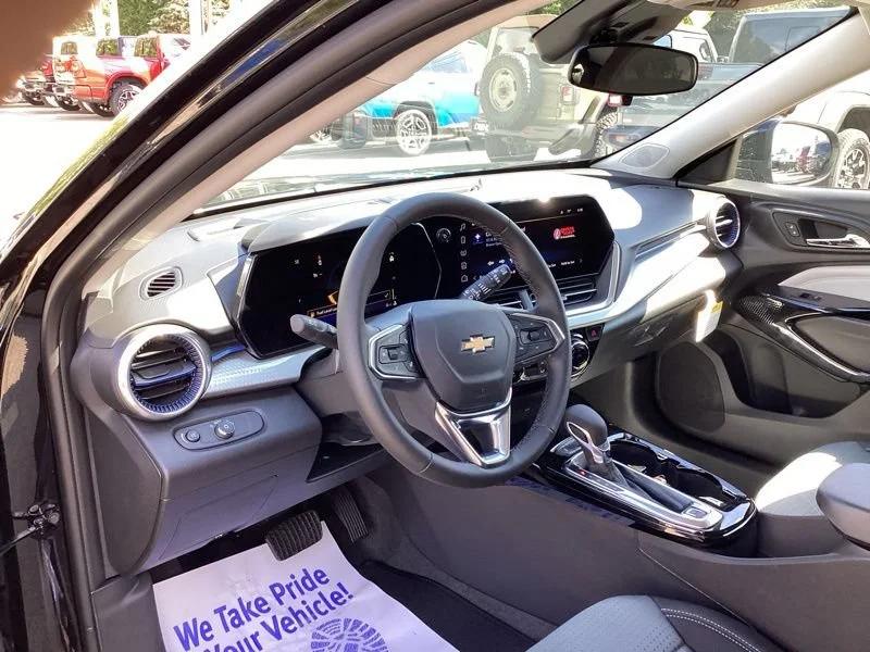 2026 Chevrolet Trax LT - Photo 23