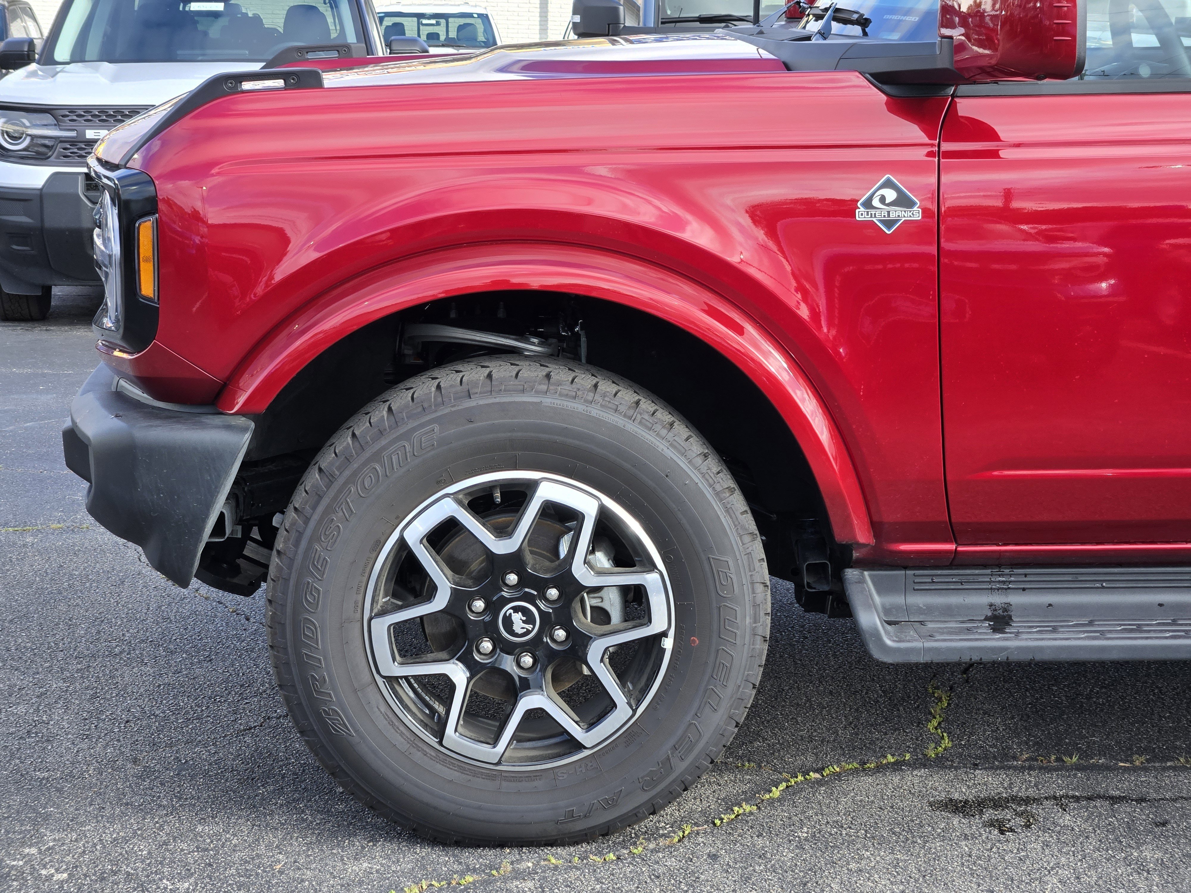 New 2026 Ruby Red Metallic Tntd Clearcoat Ford Outer Banks image 6