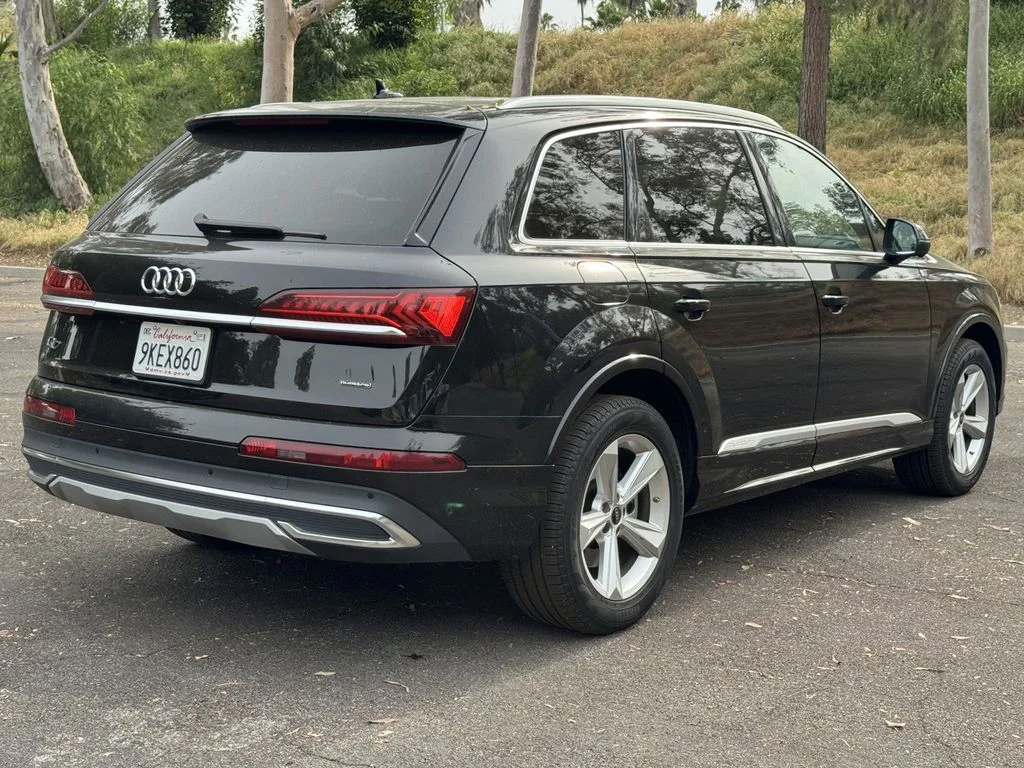 Used 2024 Mythos Black Metallic Audi 45 Premium Plus image 5