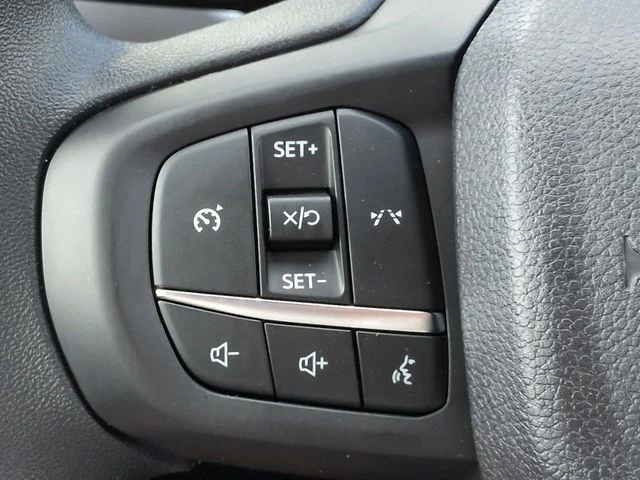 New 2026 Oxford White Ford XL image 23