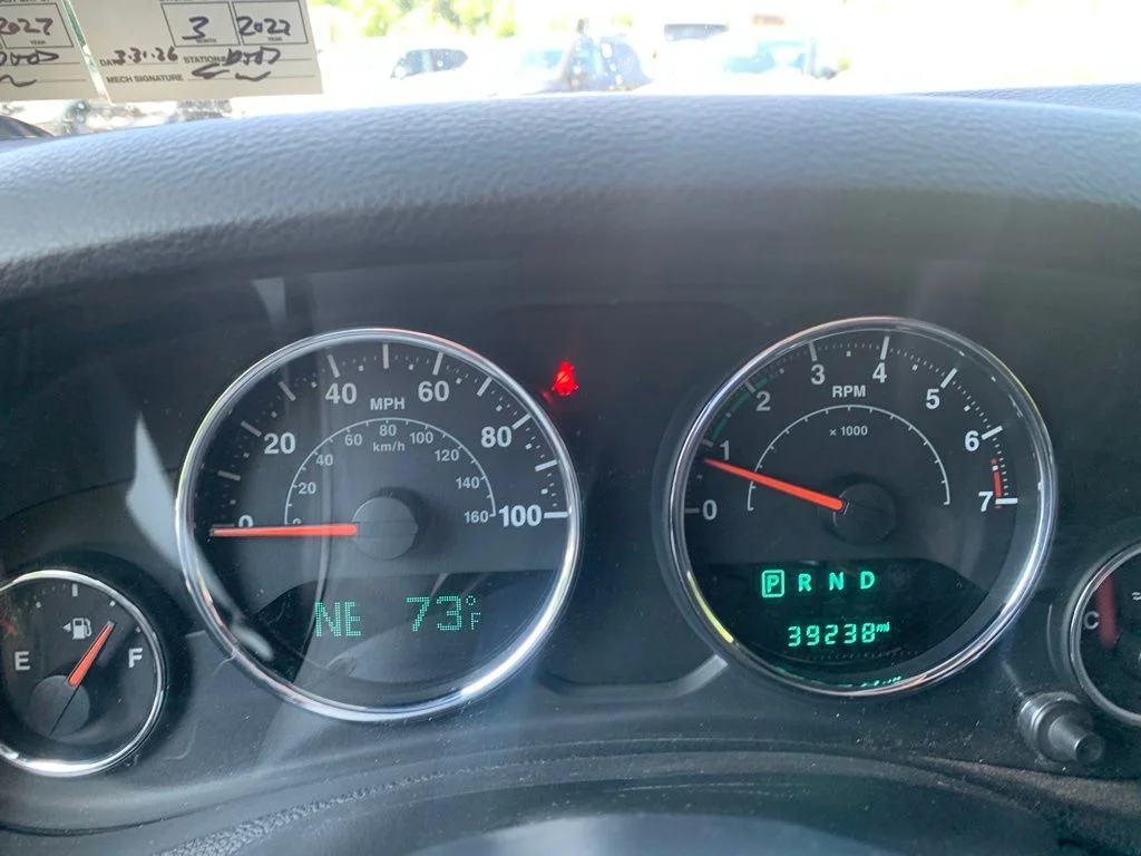 Used 2017 Black Jeep Unlimited Sport image 10