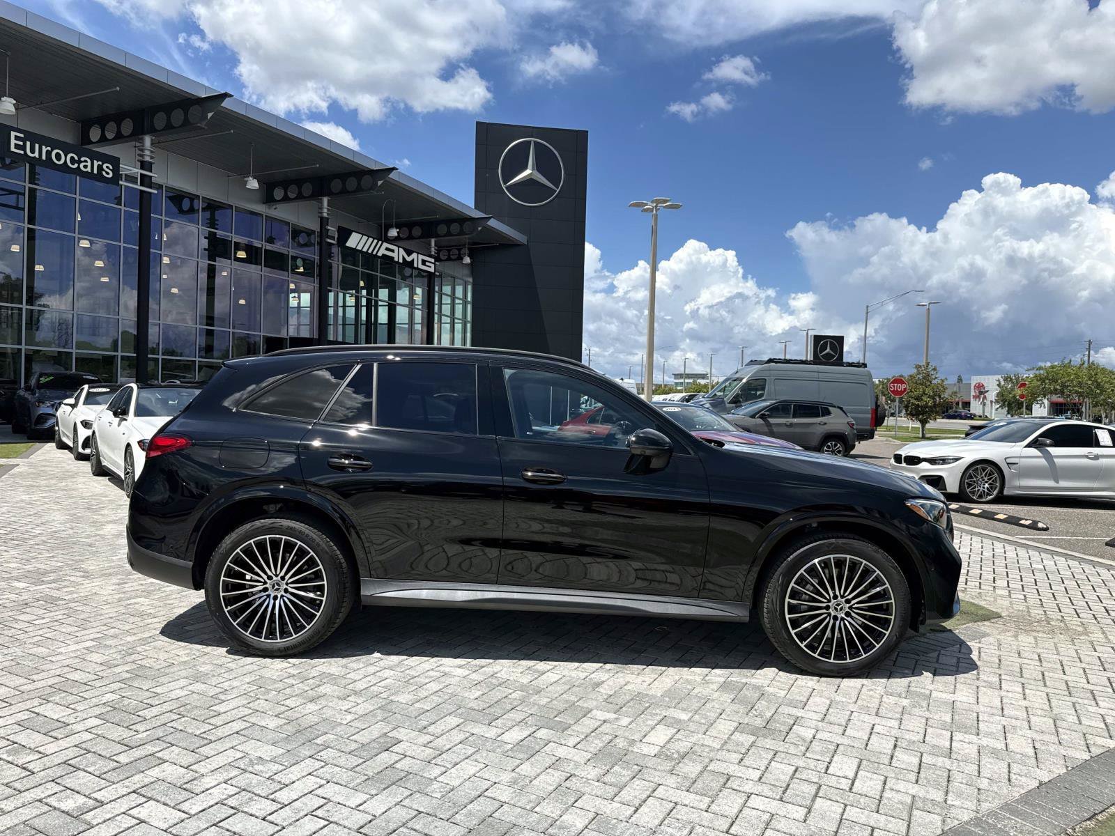New 2027 Black Mercedes-Benz 300 SUV image 6