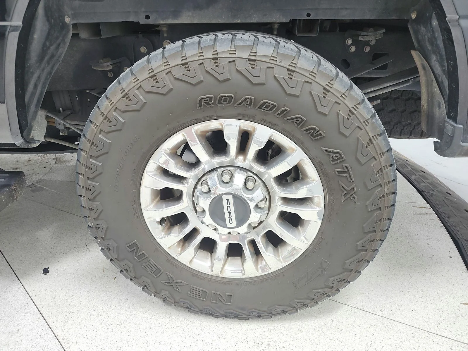 Used 2021 Black Ford XLT image 14