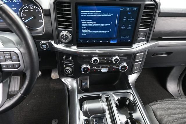 Used 2022 Black Ford XLT image 12