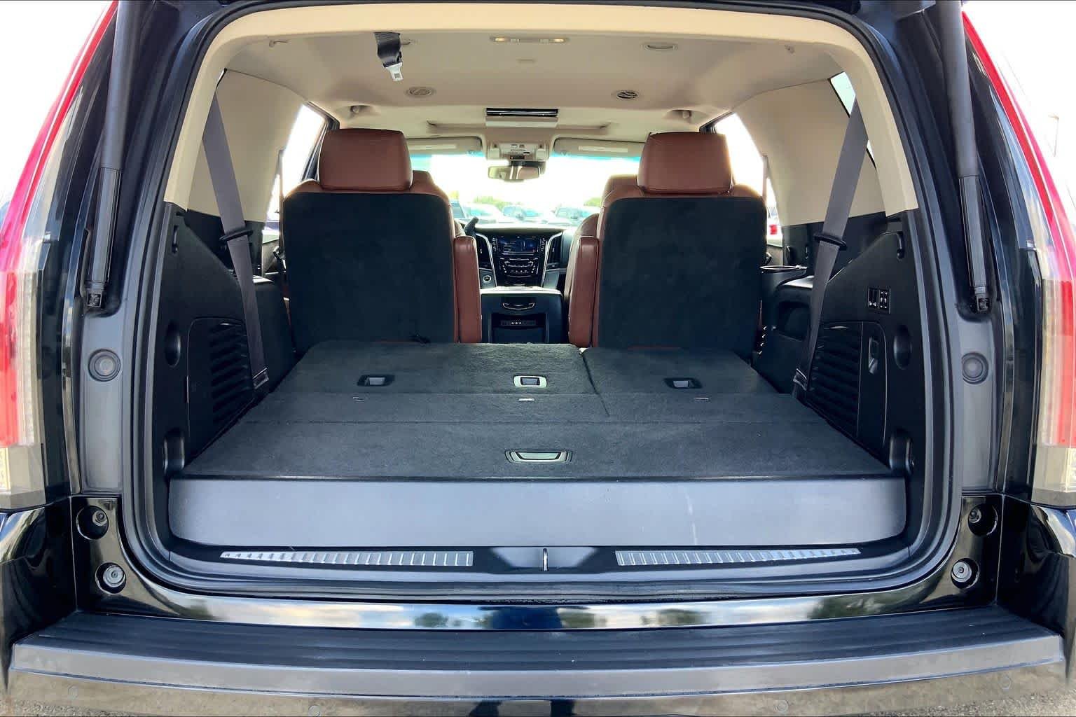 Used 2015 Black Raven Cadillac Premium image 34