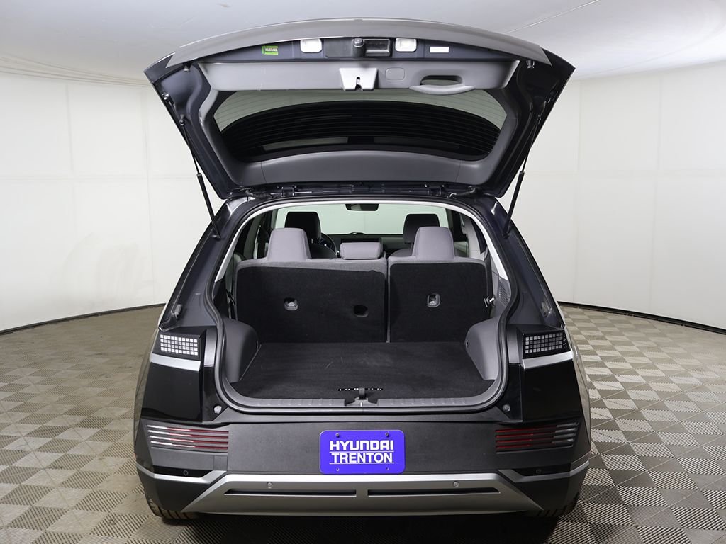 2022 Hyundai IONIQ 5 SE - Photo 15