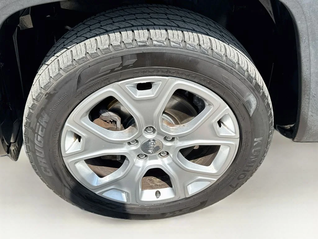 Used 2018 Black Jeep Limited image 37