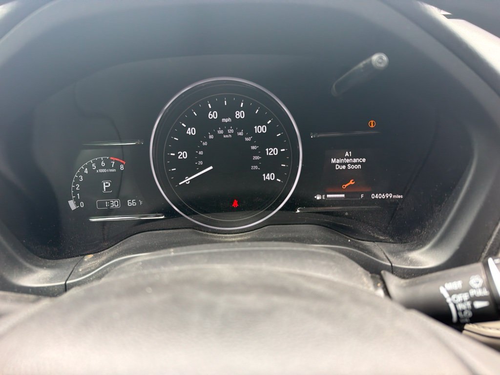 Used 2019  Honda EX image 17